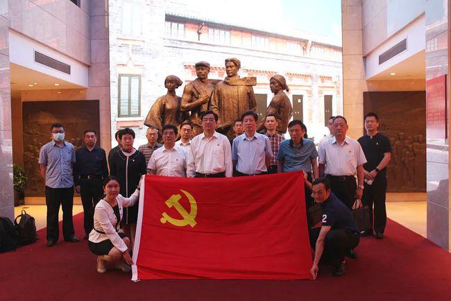 埃森哲:2024生成式AI时代下的数据战略报告(附下载)